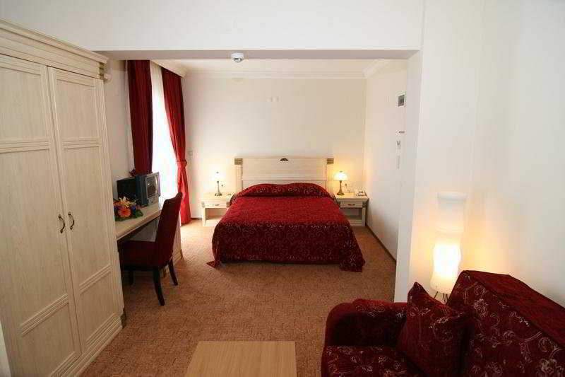 Duqqan Deluxe Hotel Kusadası Eksteriør billede